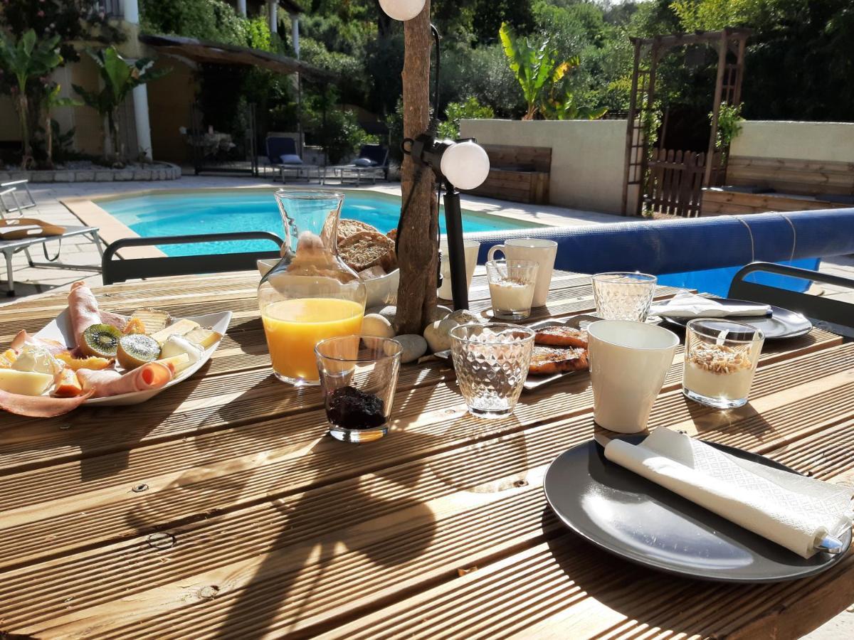 La Villa Jasmin Montauroux Exteriör bild